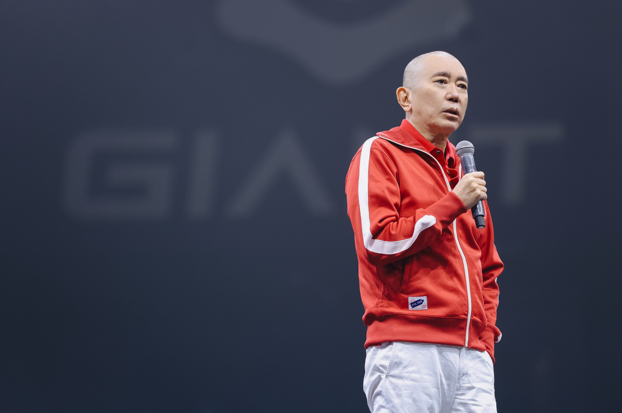史玉柱谈管理层变动：刘伟转任集团总裁，张栋为亲选CEO接班人