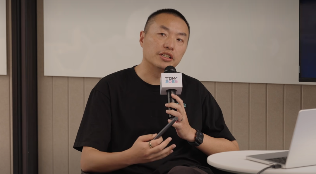 黄一孟分享TapTap数据：半年新增4000款AI小游戏，PC版DAU超50万